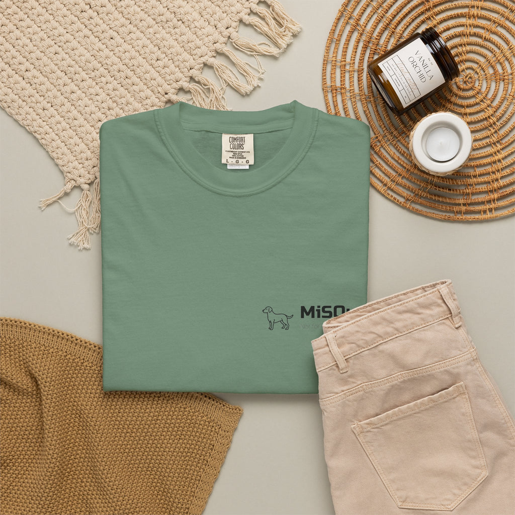 MiSQue The Camp — Labrador T-Shirt