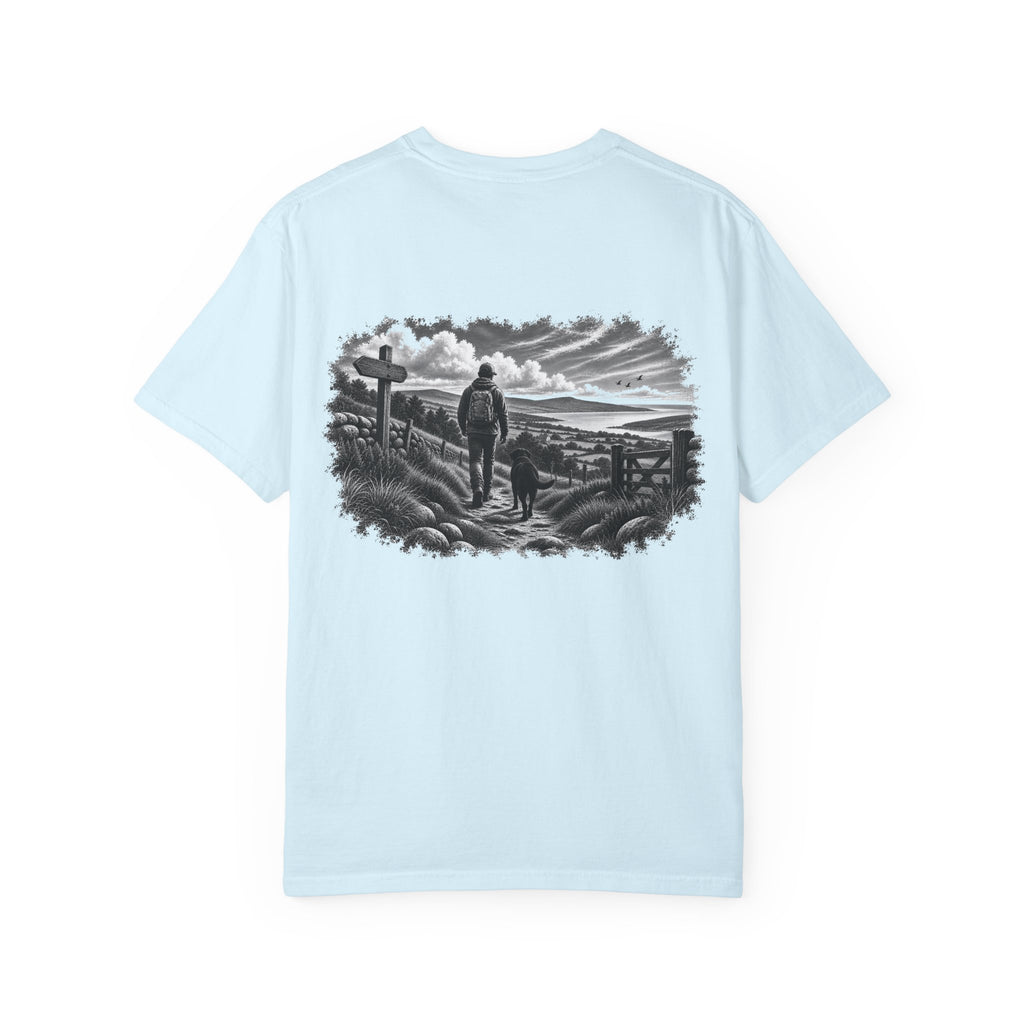 MiSQue The Wanderer Labrador T-shirt with man and dog countryside artwork