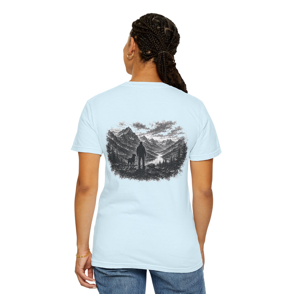 MiSQue Mountain Horizon — Labrador T-Shirt