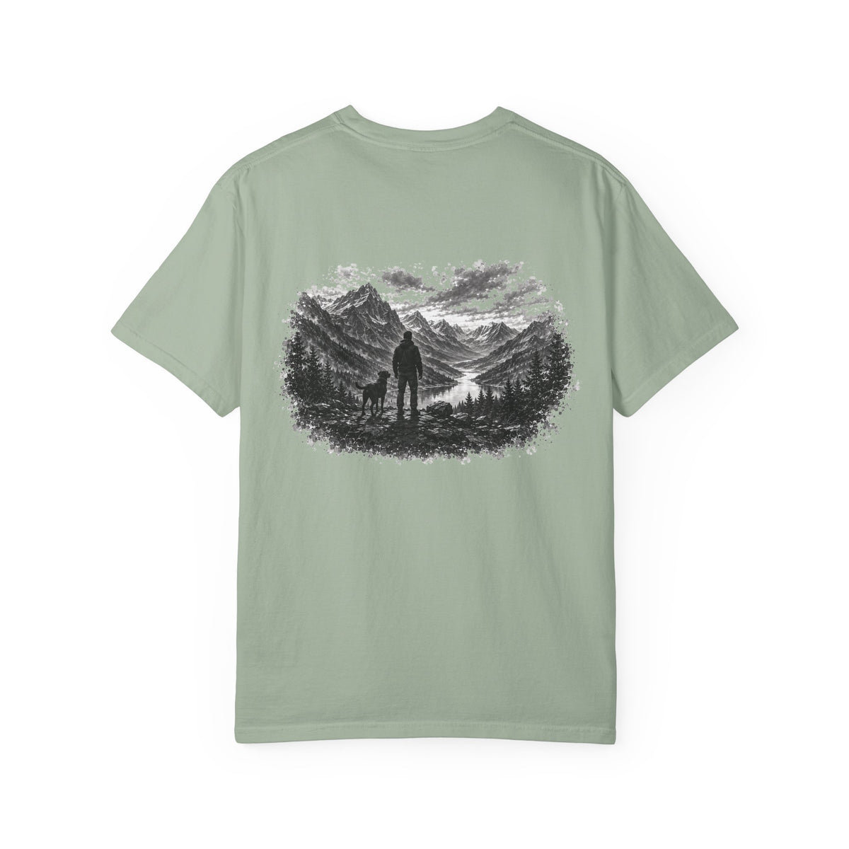 MiSQue Mountain Horizon — Labrador T-Shirt
