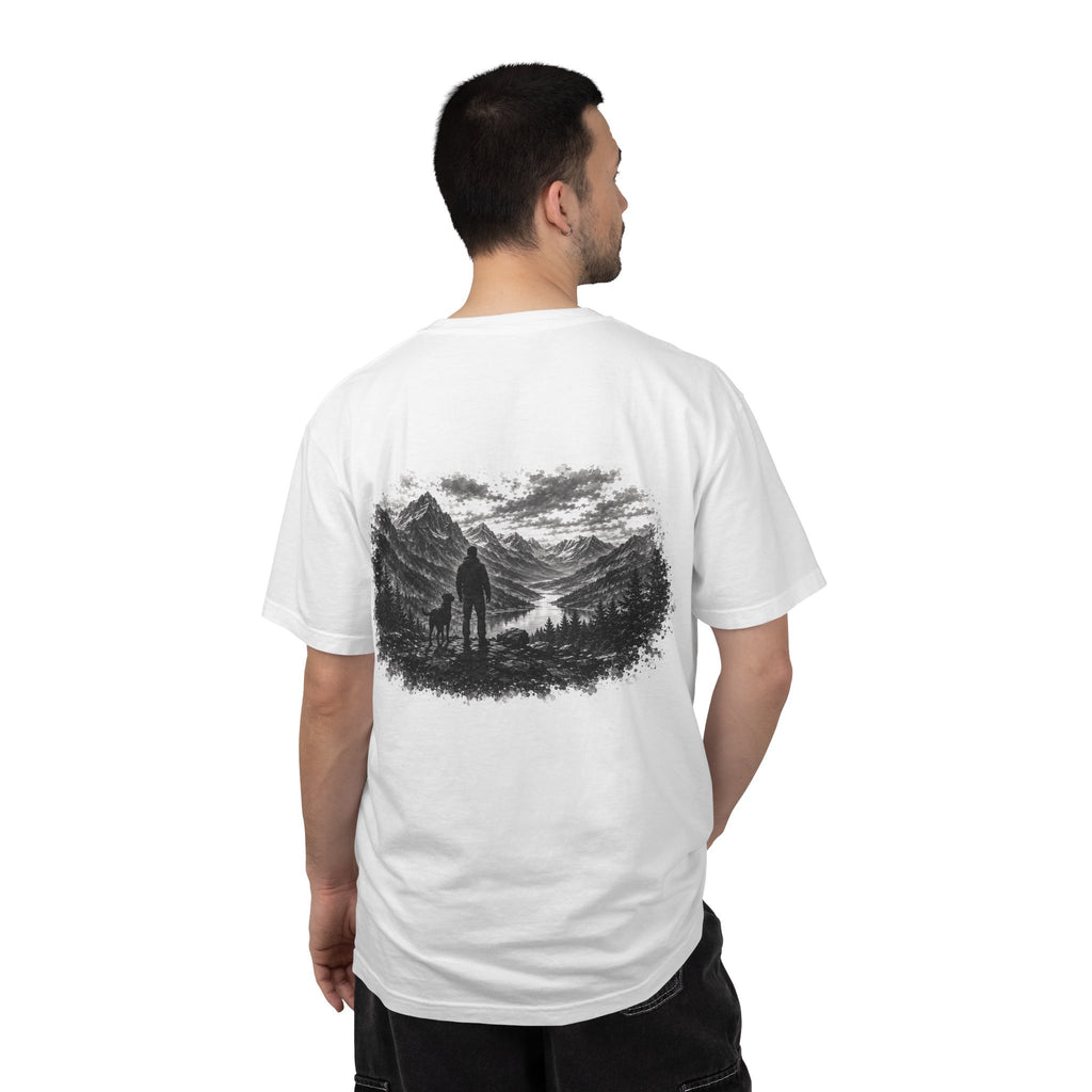 MiSQue Mountain Horizon Labrador T-shirt back view