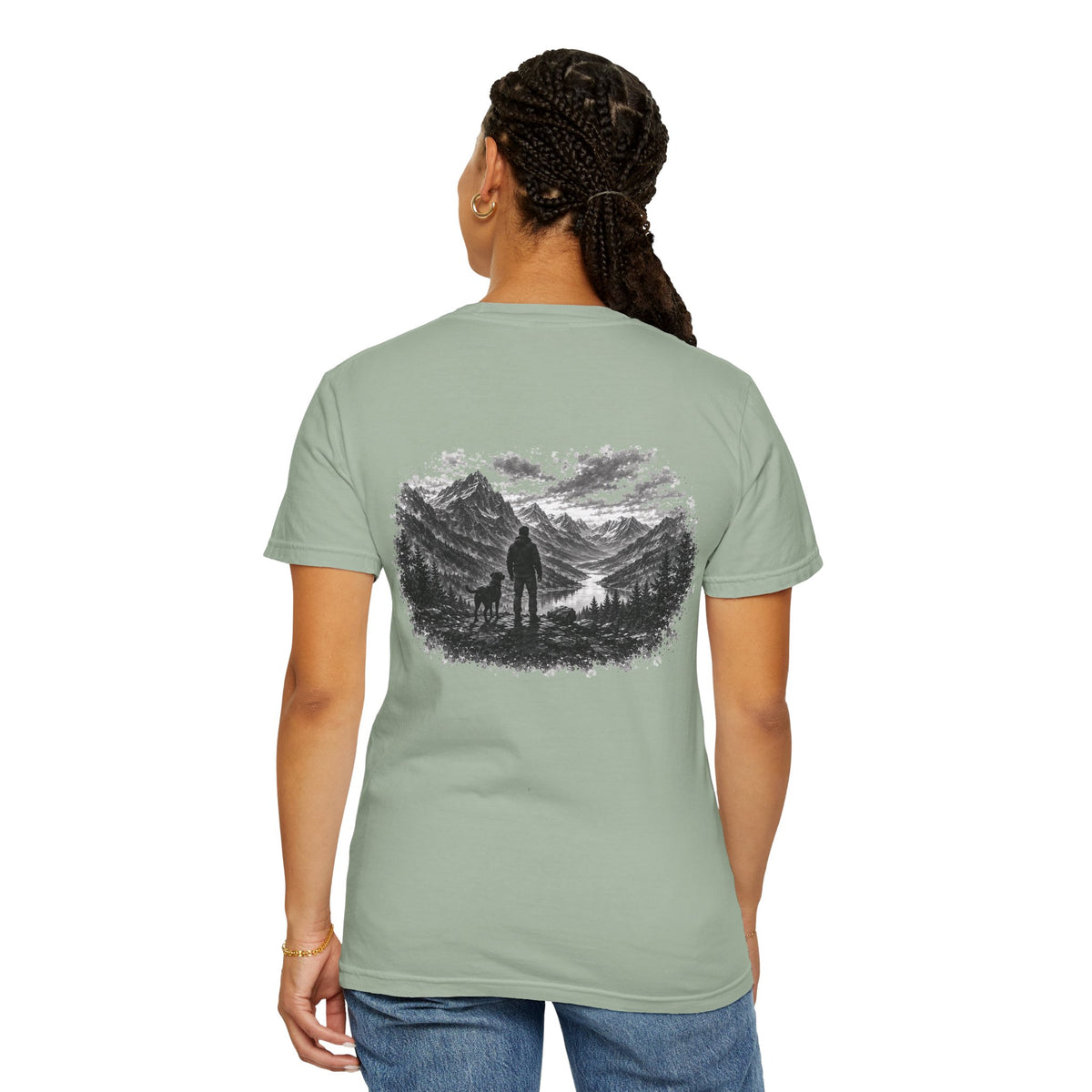 MiSQue Mountain Horizon — Labrador T-Shirt