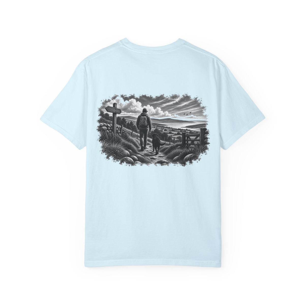 MiSQue The Wanderer — Labrador T-Shirt