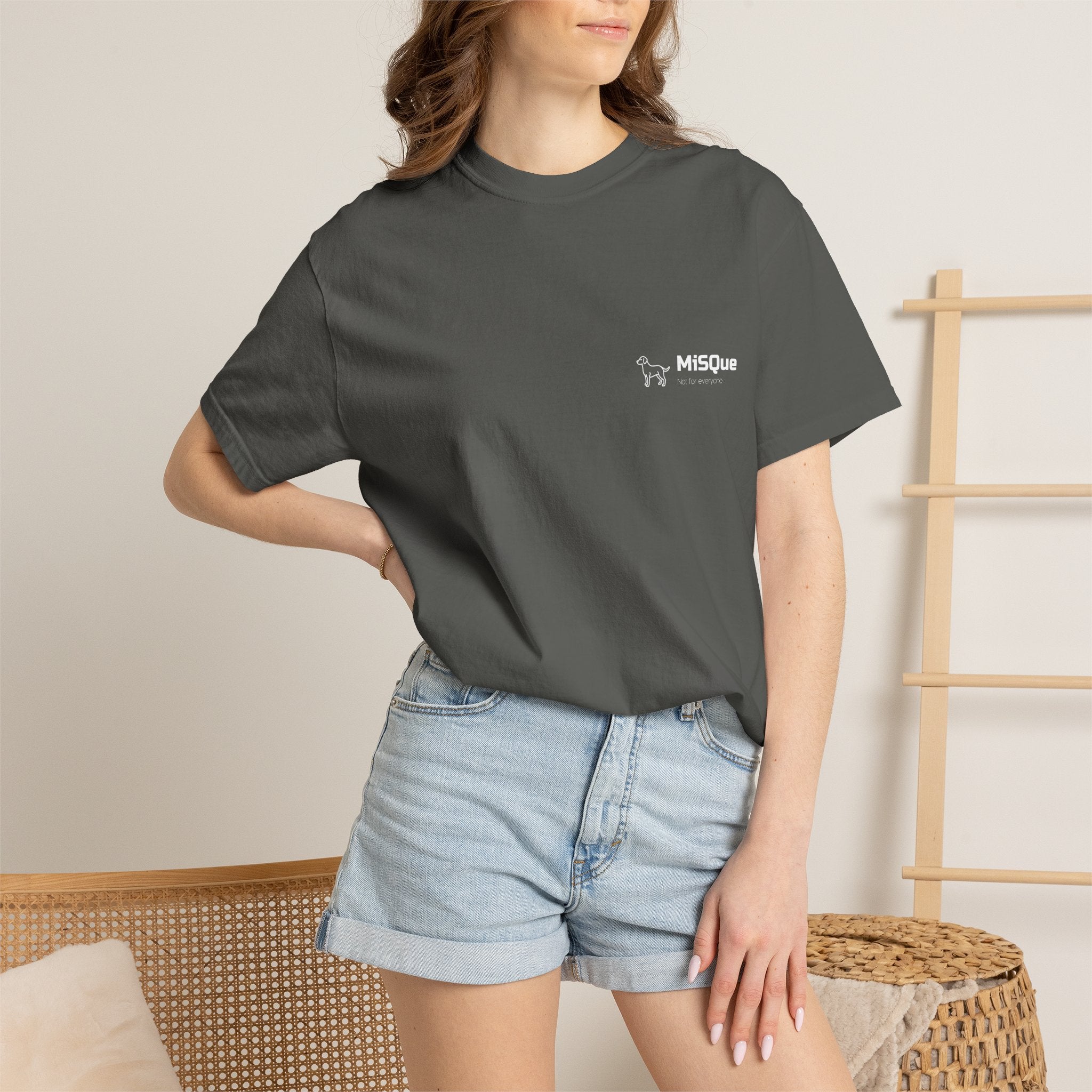 Woman wearing MiSQue The Horizon T-shirt in grey