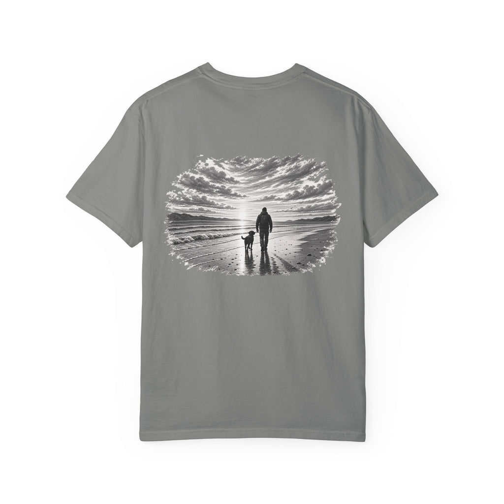 MiSQue Open Horizon Labrador T-shirt with man and dog coastal artwork