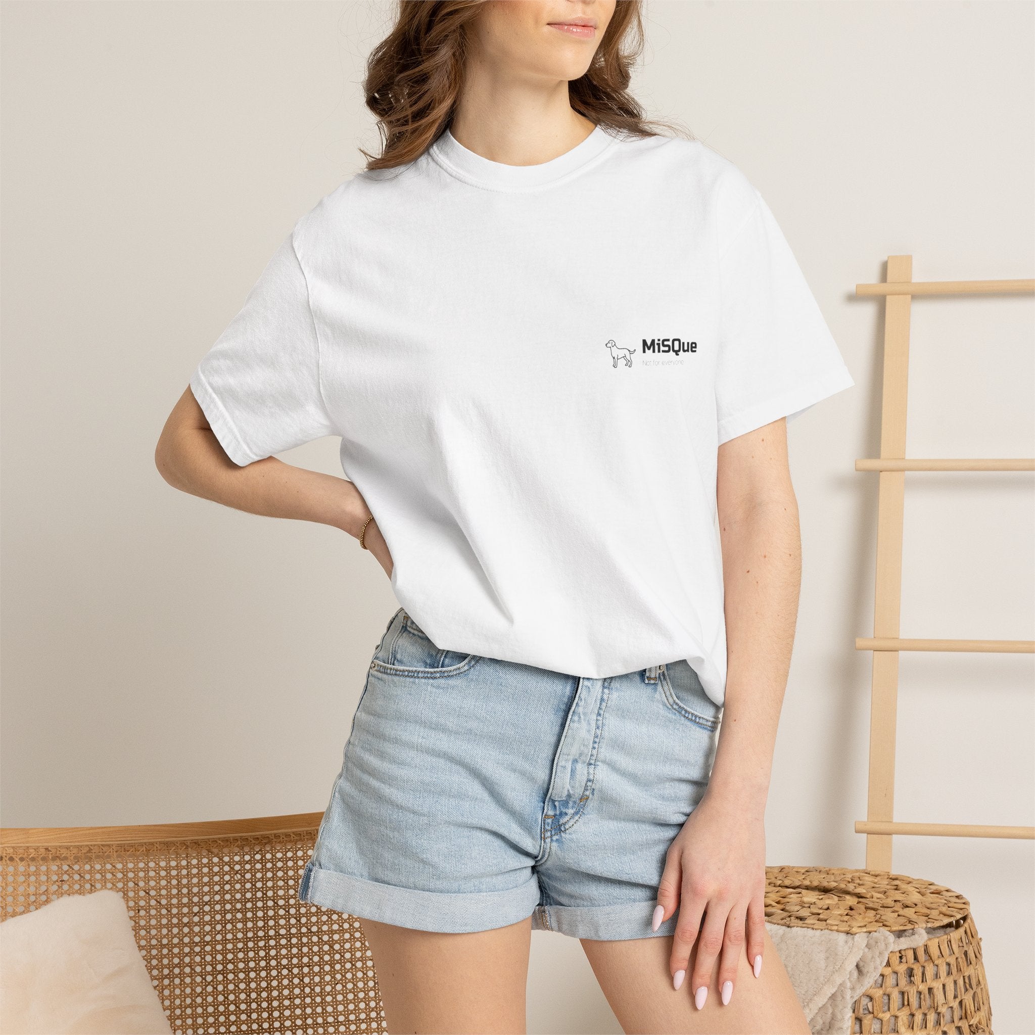 Woman wearing MiSQue Mountain Horizon T-shirt