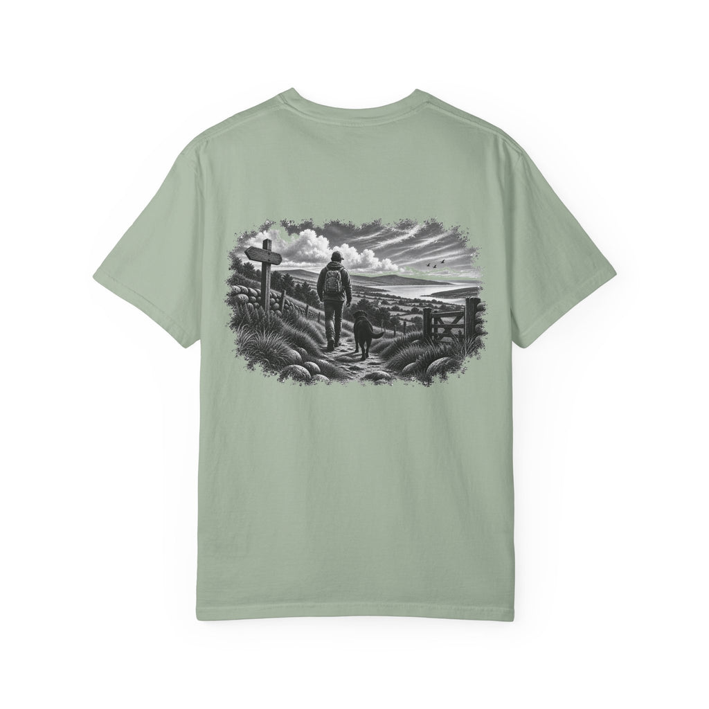 MiSQue The Wanderer — Labrador T-Shirt