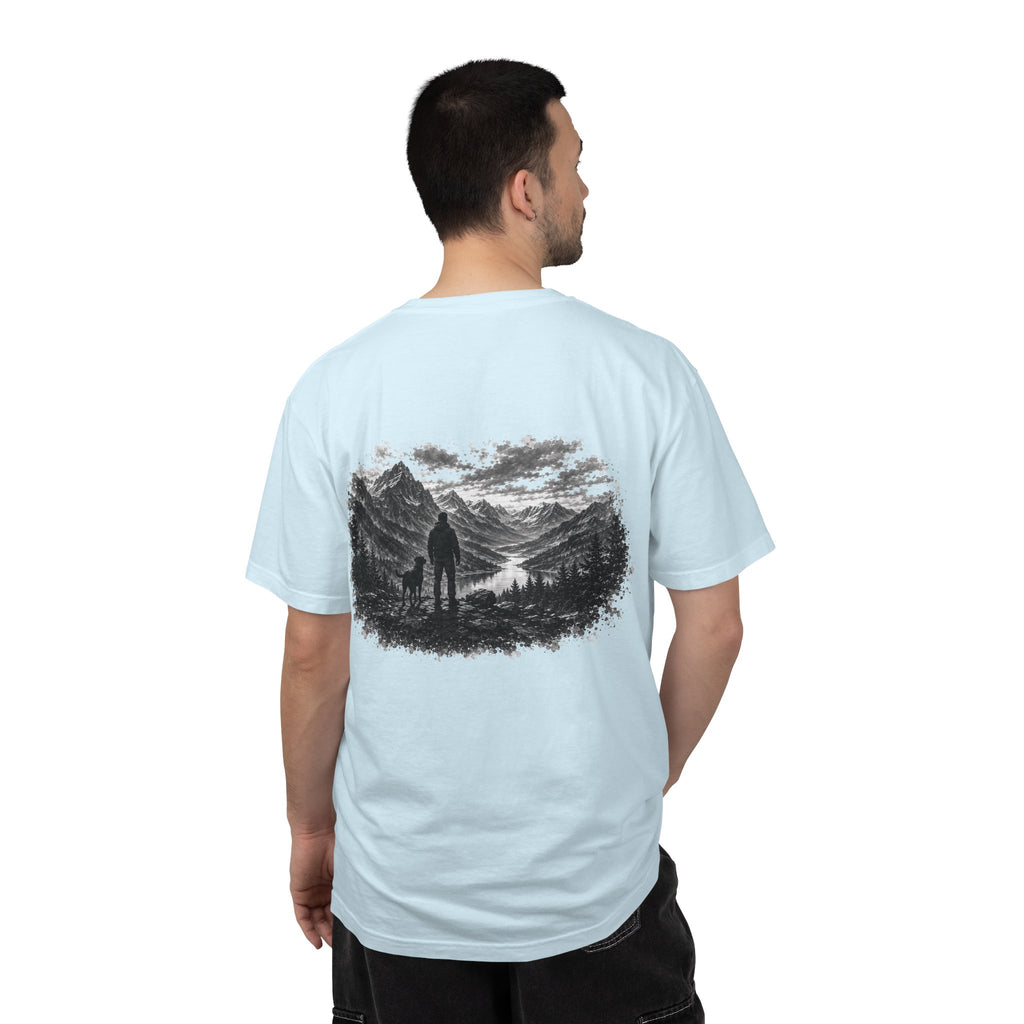 MiSQue Mountain Horizon Labrador T-shirt back view