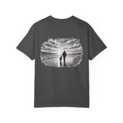 MiSQue Open Horizon Labrador T-shirt with man and dog coastal artwork