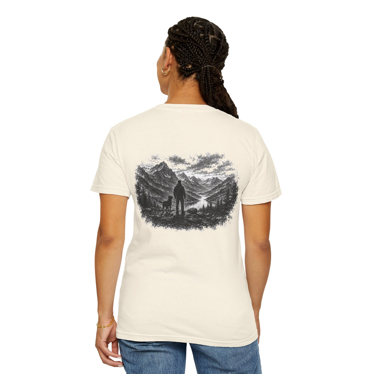 MiSQue Mountain Horizon — Labrador T-Shirt